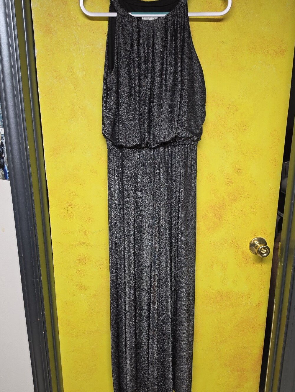 Signature by Robbie Bee Metallic Silver Sparkle Sleeveless Jumpsuit Size M